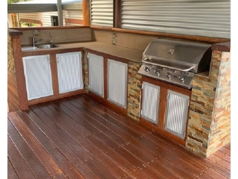 74 Brunckhorst Avenue, Stanthorpe QLD 4380