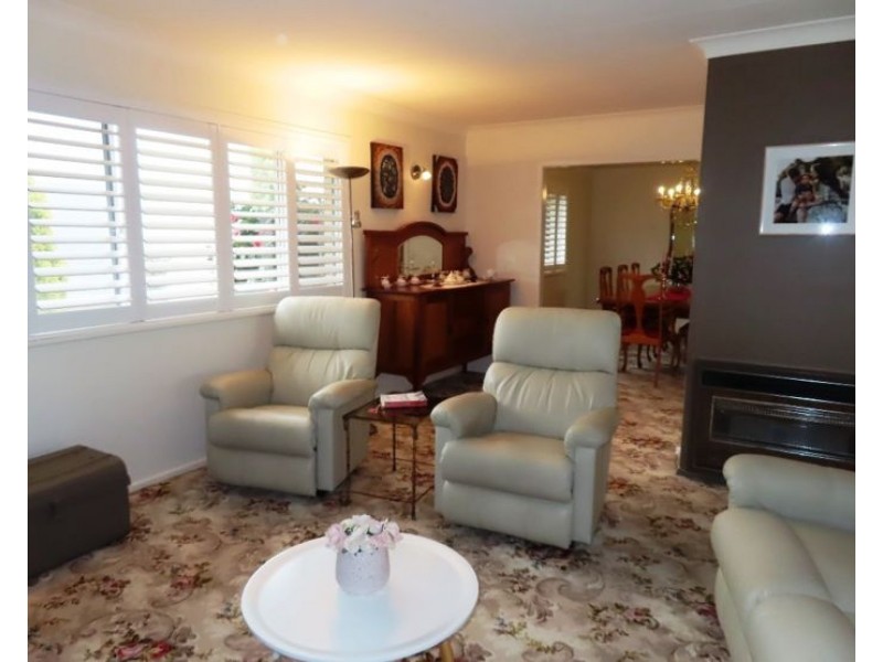 49 Denham Street, Stanthorpe QLD 4380