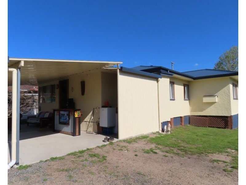 36 Rich Street, Stanthorpe QLD 4380