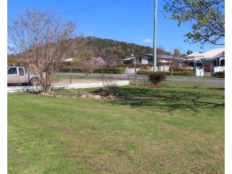36 Rich Street, Stanthorpe QLD 4380