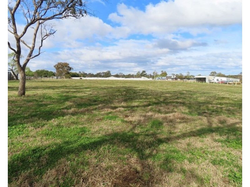 50 Old Warwick Road, Stanthorpe QLD 4380