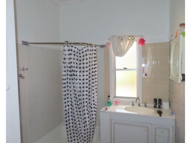 93 Sugarloaf Road, Stanthorpe QLD 4380