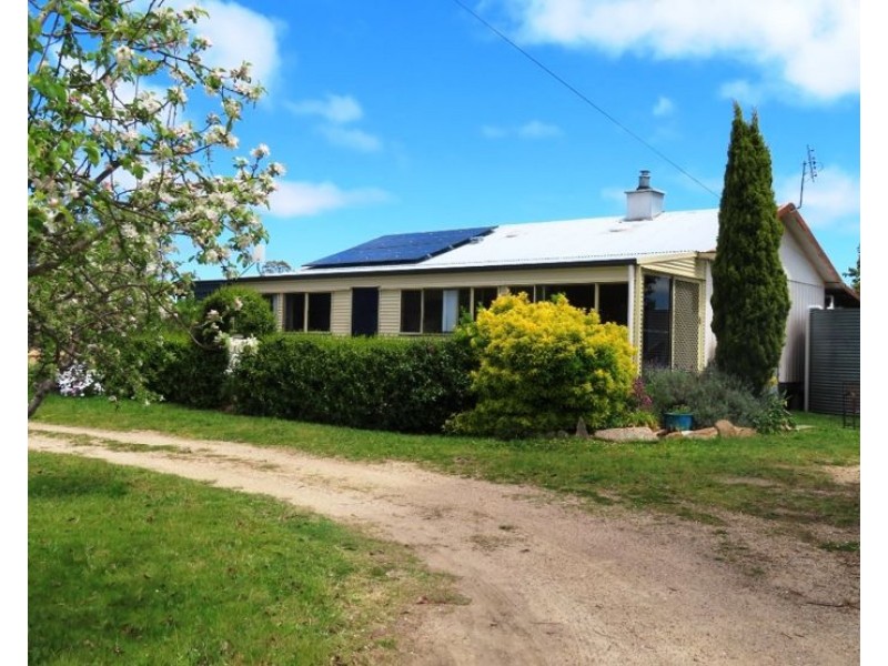 36 Willocks Lane, Greenlands QLD 4380