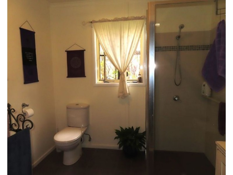 36 Willocks Lane, Greenlands QLD 4380