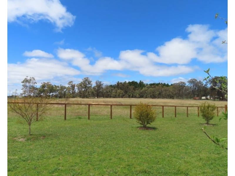 36 Willocks Lane, Greenlands QLD 4380