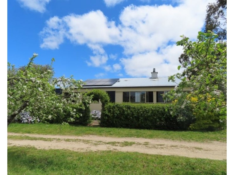 36 Willocks Lane, Greenlands QLD 4380