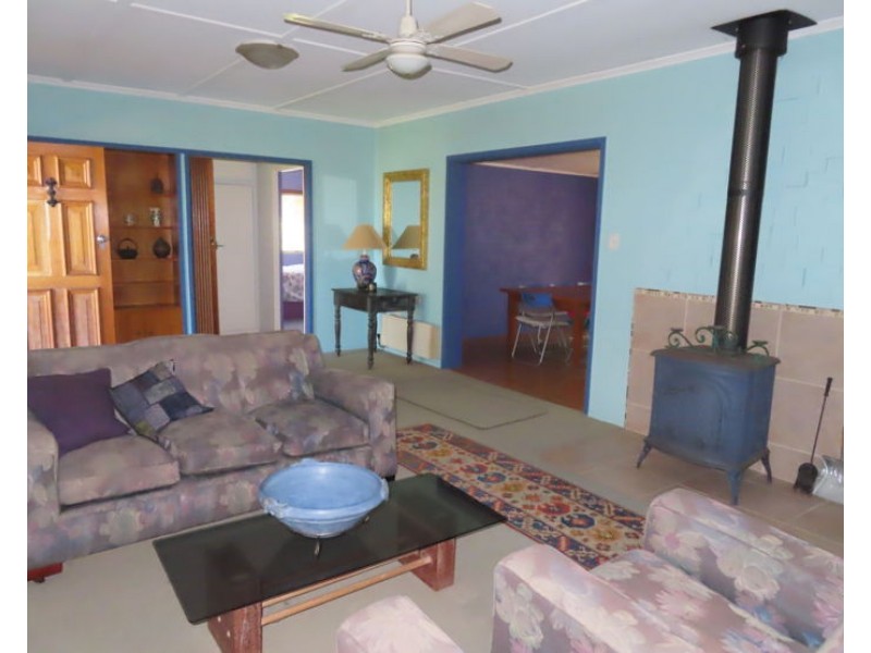7 Scholz Street, Stanthorpe QLD 4380