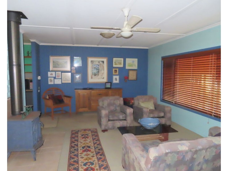 7 Scholz Street, Stanthorpe QLD 4380