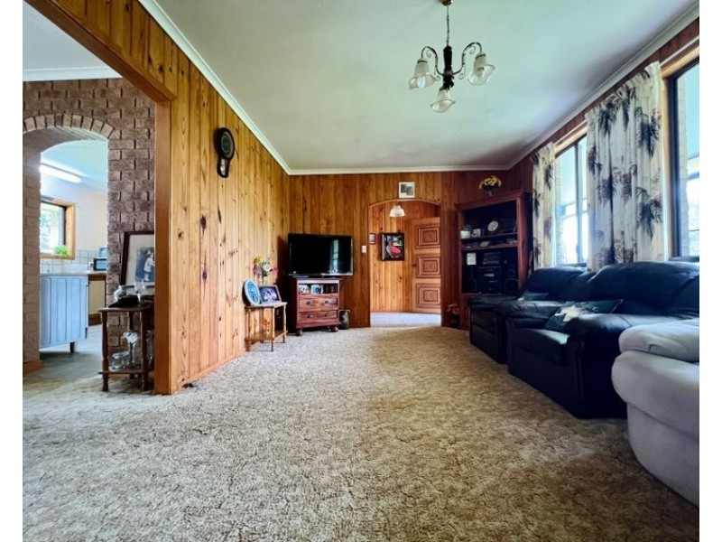 17 Schumann Lane, Thulimbah QLD 4376