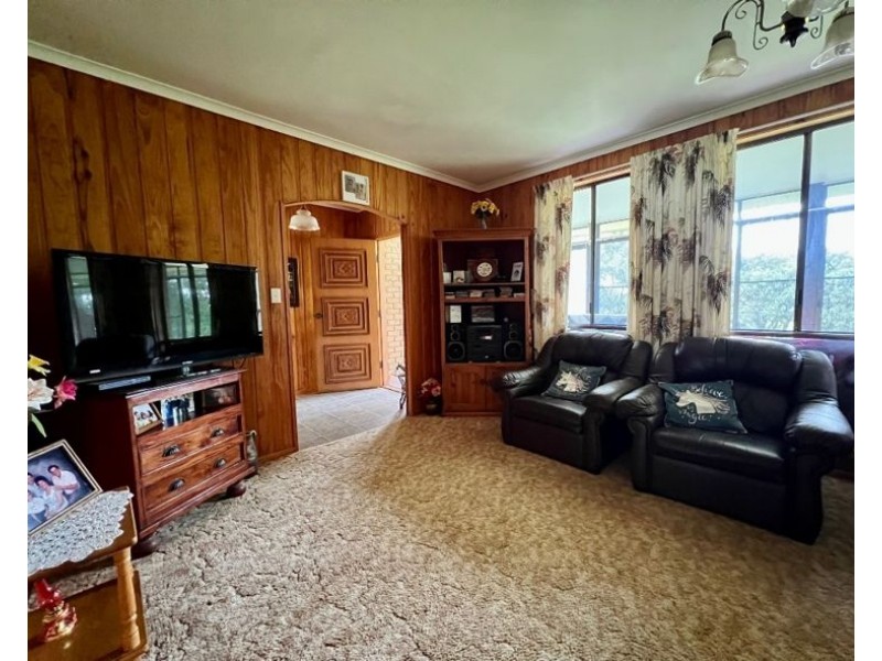 17 Schumann Lane, Thulimbah QLD 4376