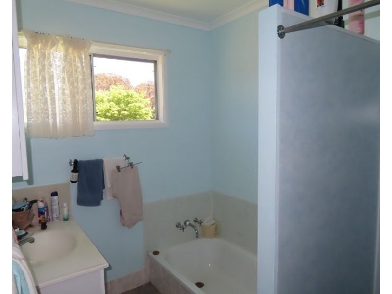 56a Wallangarra Road, Stanthorpe QLD 4380