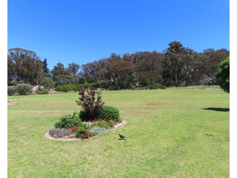 56a Wallangarra Road, Stanthorpe QLD 4380