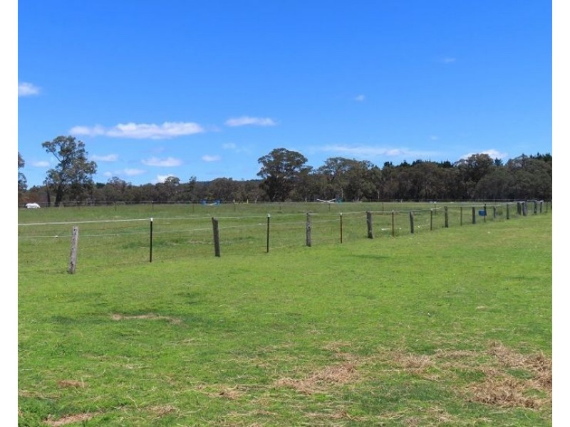63 Reid Road, Severnlea QLD 4380