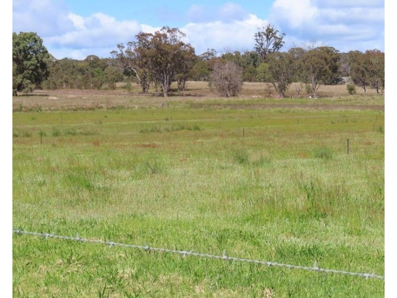 815 Amiens Road, Stanthorpe QLD 4380