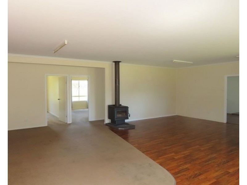 70 Willocks Lane, Stanthorpe QLD 4380