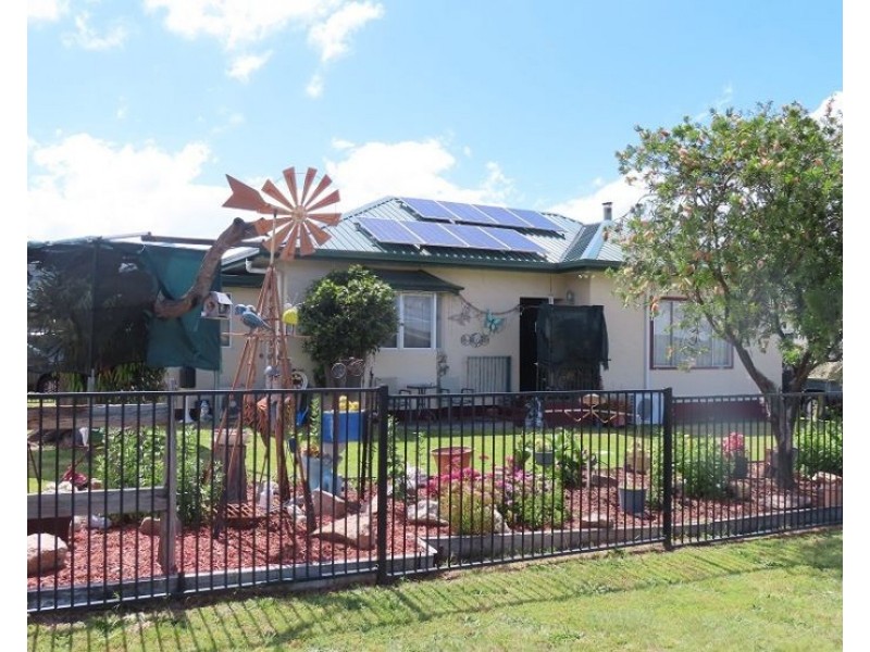 20 Stanton Street, Stanthorpe QLD 4380