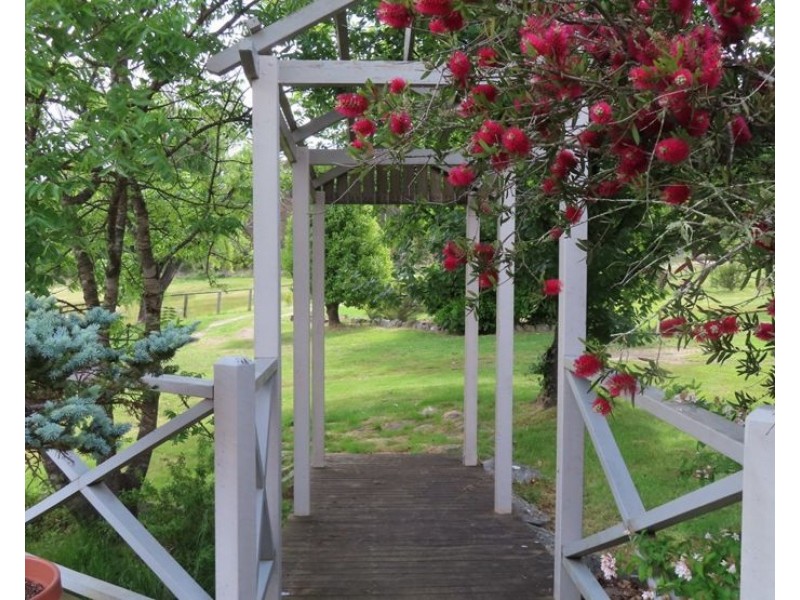 1251 Mount Tully Road, Eukey QLD 4380