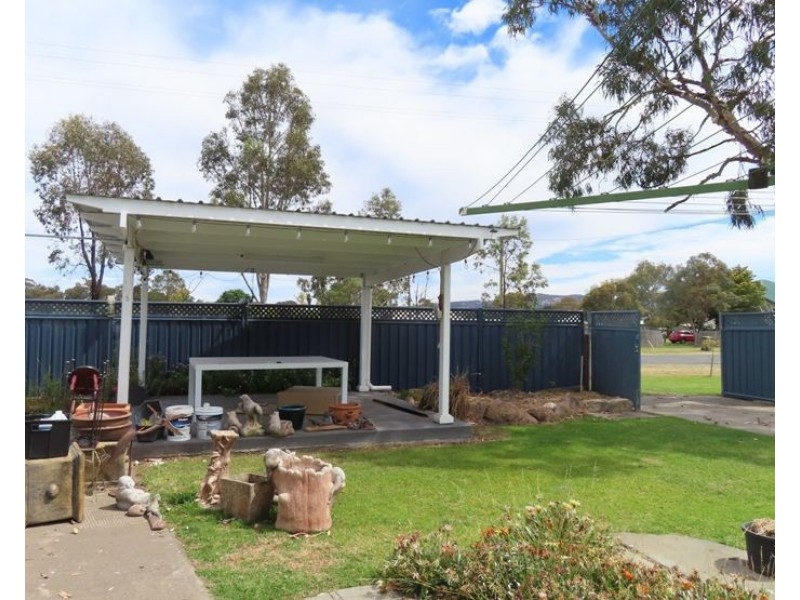 45 Tenterfield Street, Wallangarra QLD 4383