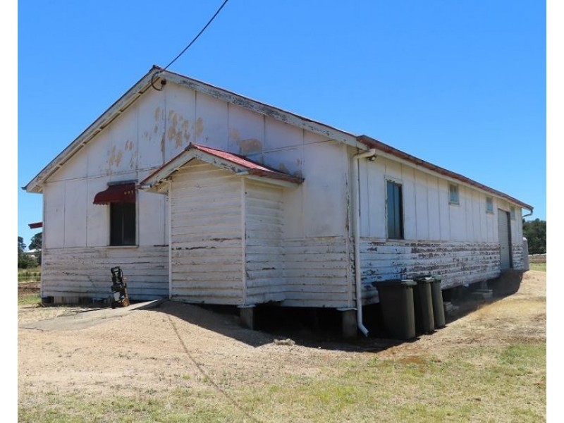 86a Halloran Drive, Thulimbah QLD 4376