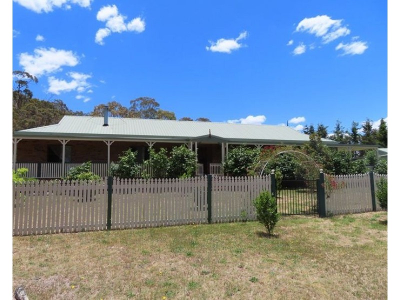 42 Vallah Road, Stanthorpe QLD 4380