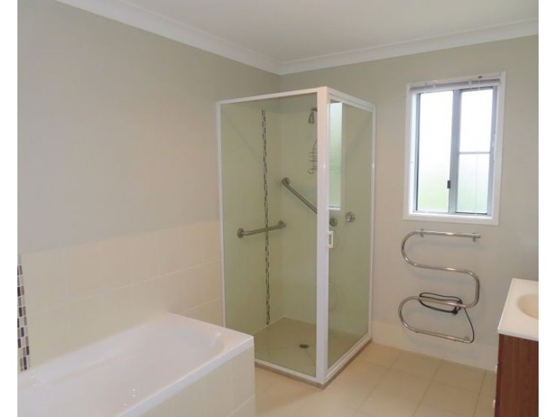 101 Amosfield Road, Stanthorpe QLD 4380