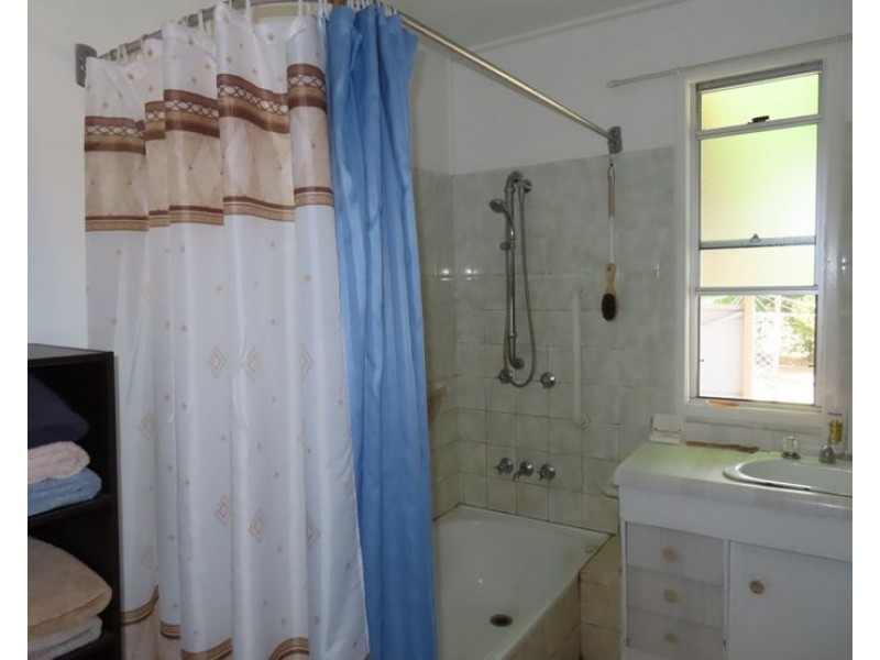 6 Allison Street, Stanthorpe QLD 4380