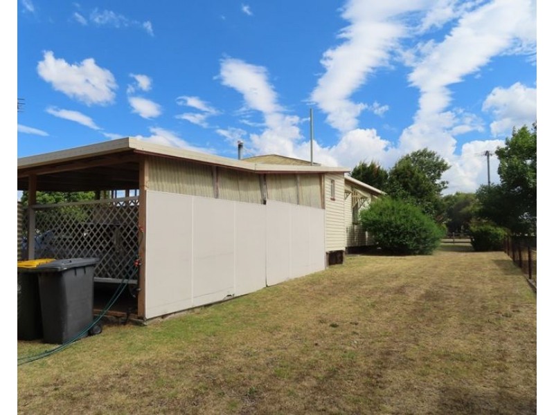 6 Allison Street, Stanthorpe QLD 4380