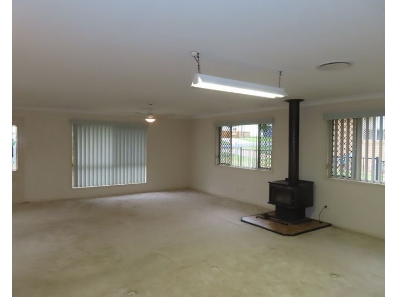 12 Johnson Street, Stanthorpe QLD 4380