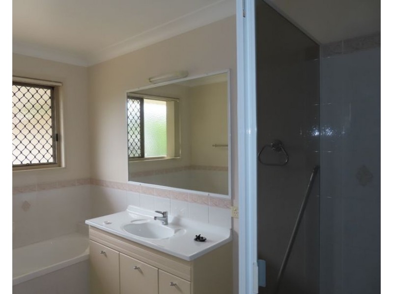 12 Johnson Street, Stanthorpe QLD 4380