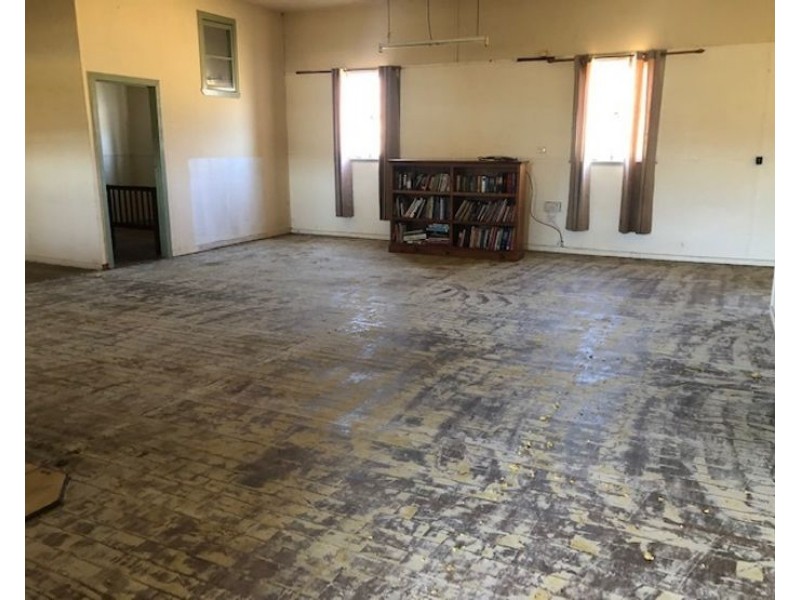 46 Glenlyon Street, Wallangarra QLD 4383