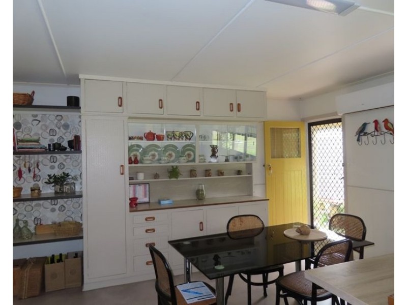 2230 Pyramids Road, Wyberba QLD 4382