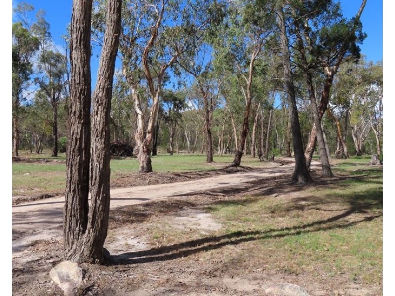 72 Cala Lane, Glen Aplin QLD 4381