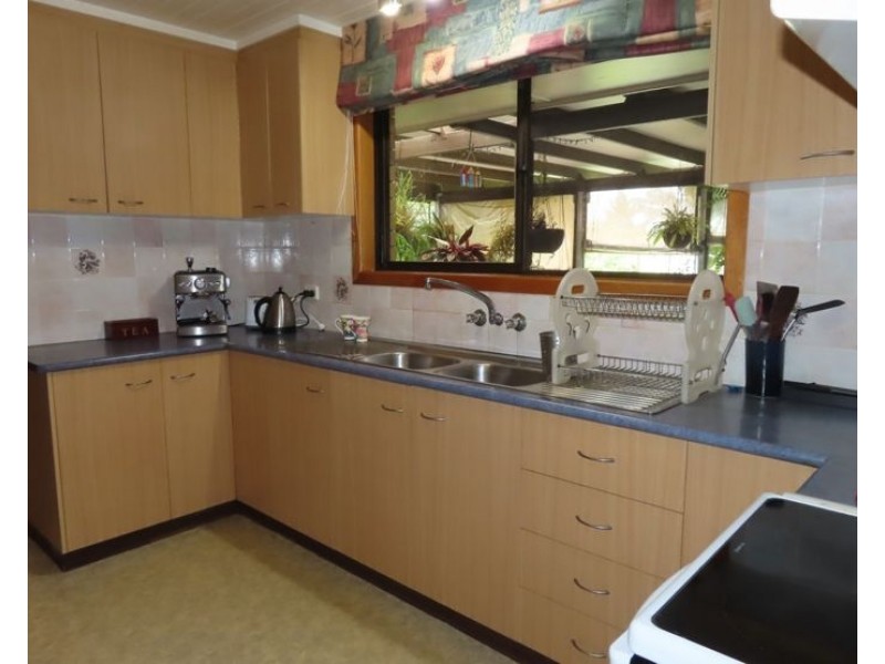 14 Recreation Crescent, Stanthorpe QLD 4380