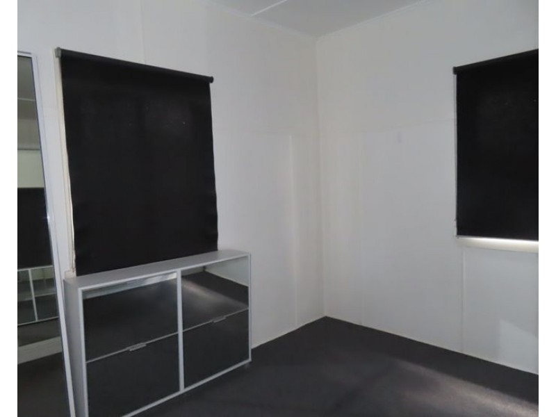 2 Bridge Street, Stanthorpe QLD 4380