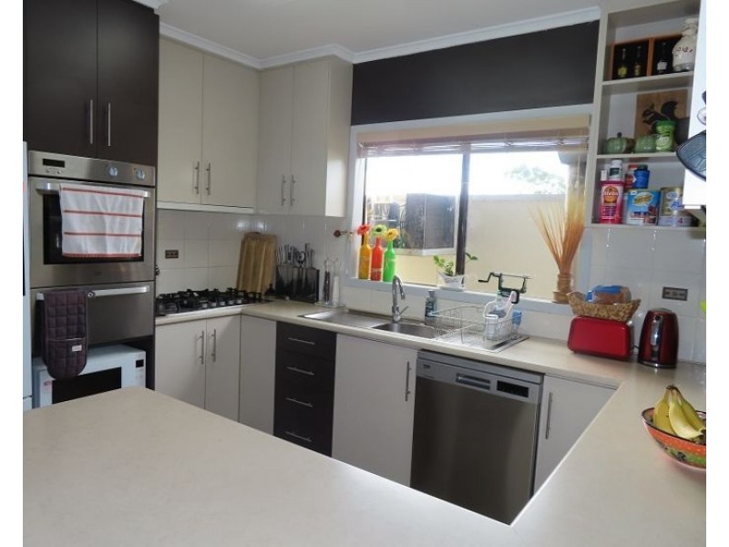 26806 New England Highway, Stanthorpe QLD 4380