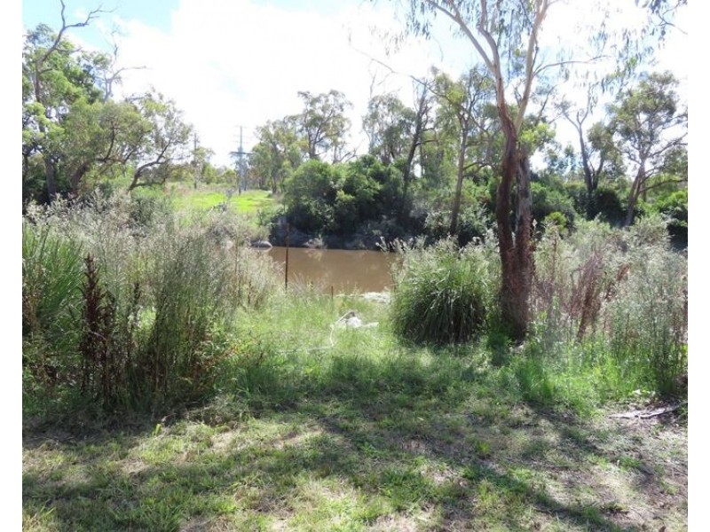 17 Miners Lane, Glen Aplin QLD 4381