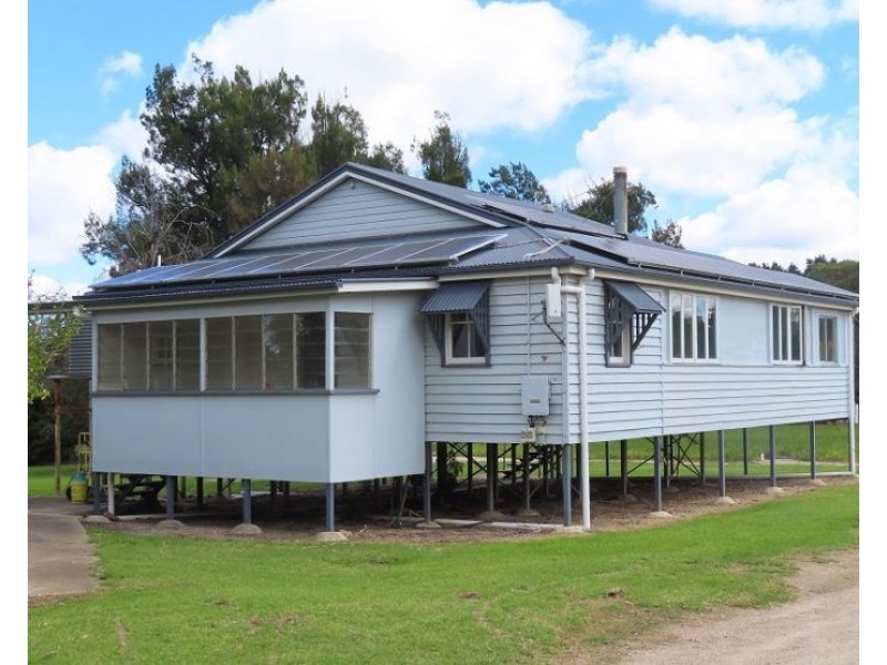 108 Halloran Drive, Thulimbah QLD 4376