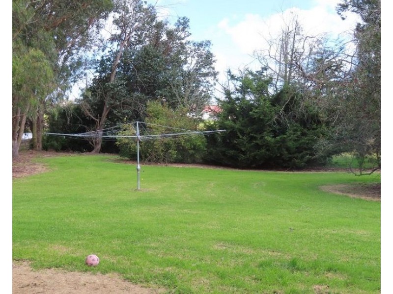 108 Halloran Drive, Thulimbah QLD 4376