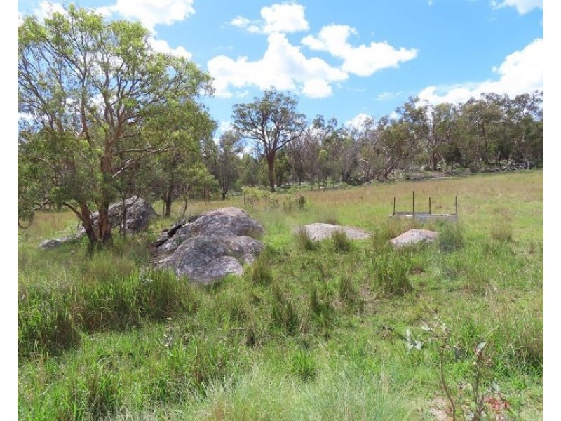 48 O’Keefe Road, Stanthorpe QLD 4380