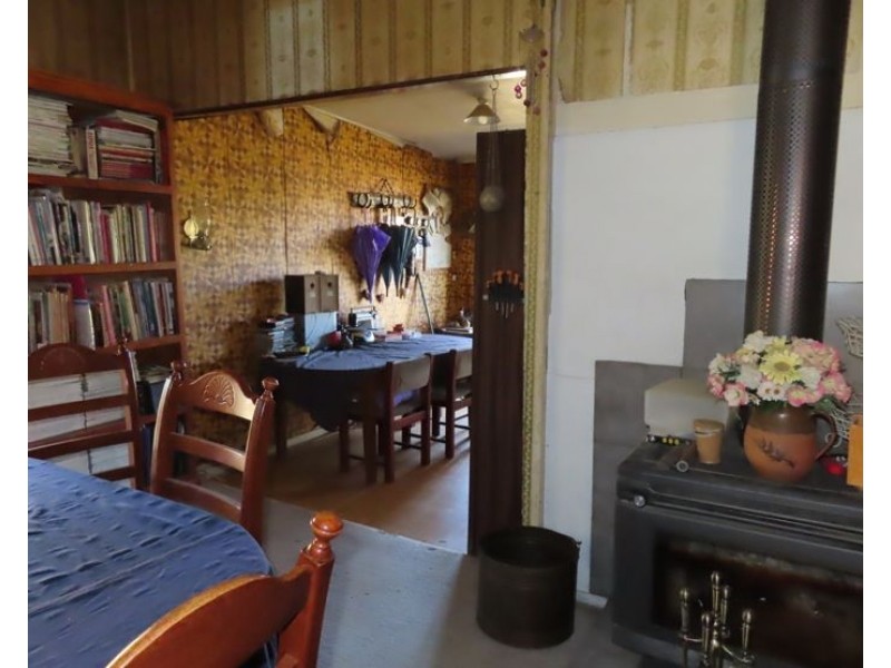 487 Bents Road, Ballandean QLD 4382