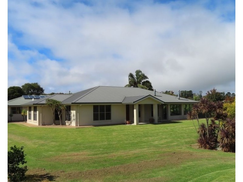 84 Halloran Drive, Thulimbah QLD 4376