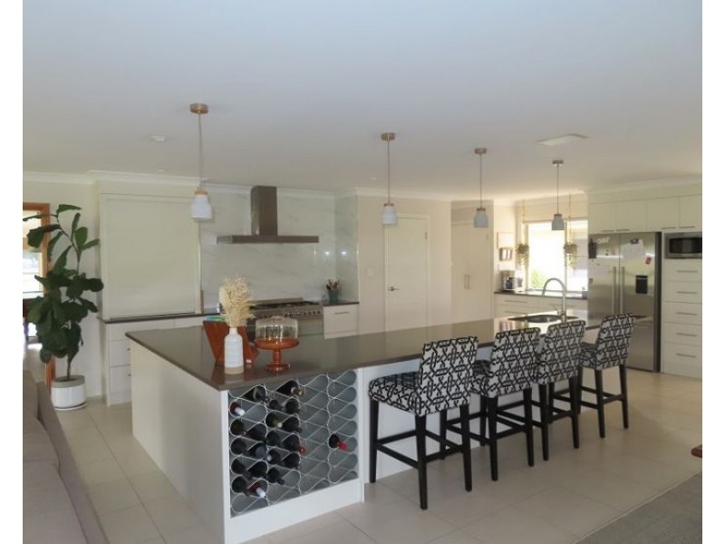 84 Halloran Drive, Thulimbah QLD 4376