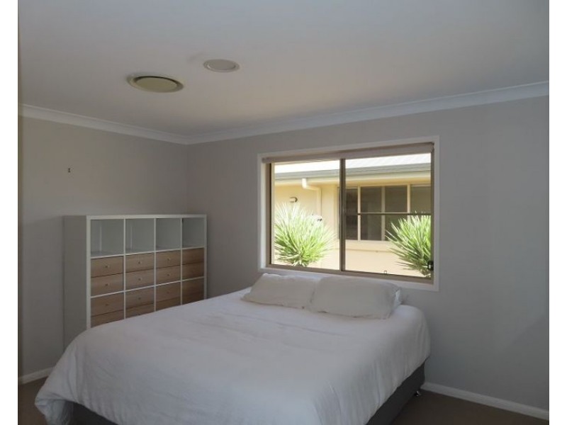 84 Halloran Drive, Thulimbah QLD 4376