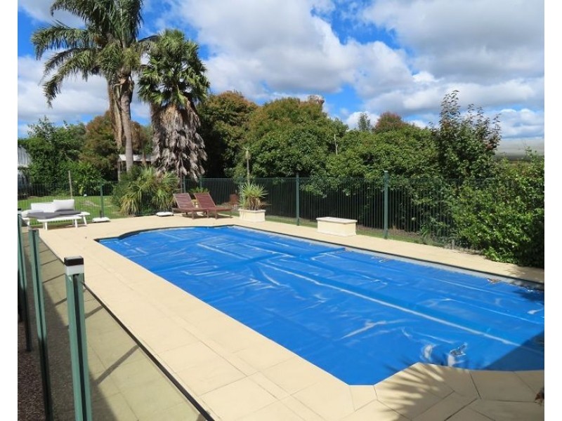 84 Halloran Drive, Thulimbah QLD 4376