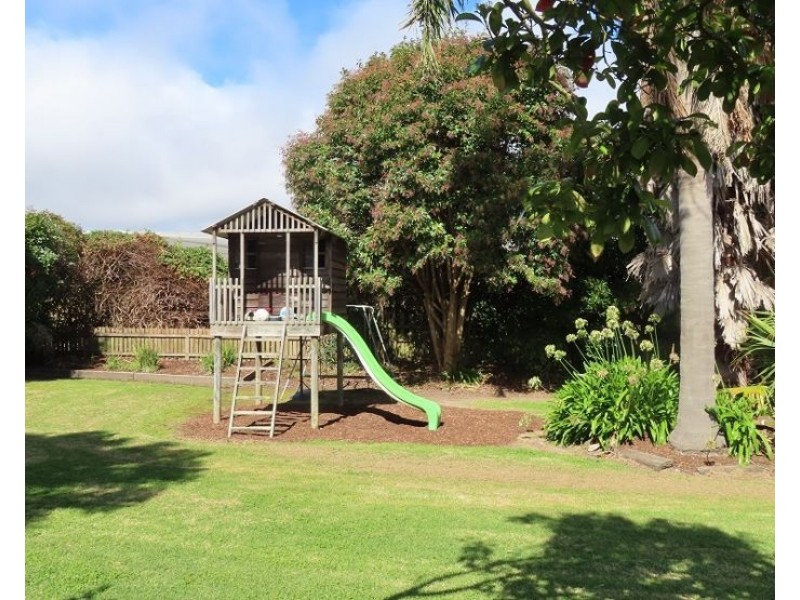 84 Halloran Drive, Thulimbah QLD 4376