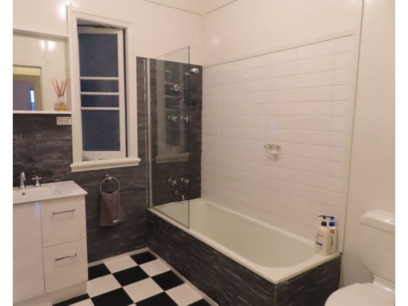 1113 Sugarloaf Road, Sugarloaf QLD 4380