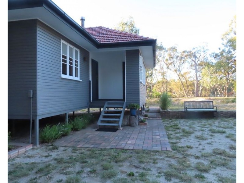 1113 Sugarloaf Road, Sugarloaf QLD 4380