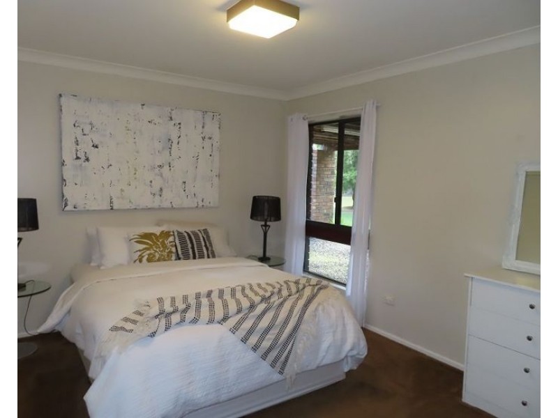 96 Old Caves Road, Stanthorpe QLD 4380