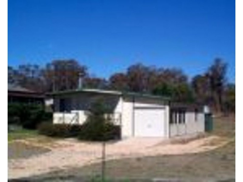 59 Wallangarra Road, Stanthorpe QLD 4380