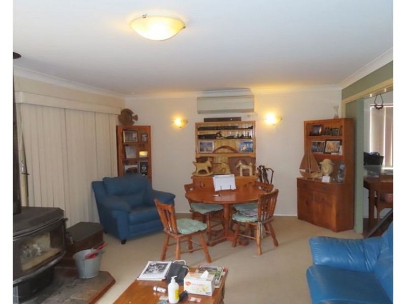 27 Granite Street, Stanthorpe QLD 4380